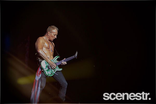 Photos: Def Leppard - QANTAS Arena, Sydney - 17 November, 2015