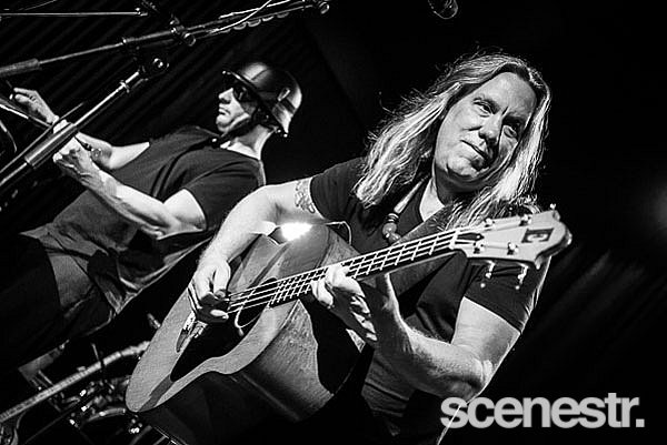 Photos: Violent Femmes - The Shed @ Aussie World, Sunshine Coast - 1 April, 2017