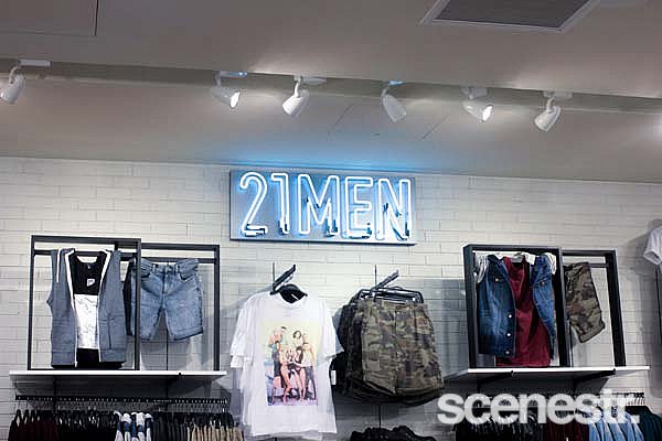 Photos: Forever 21 Opening - Brisbane - 16 October, 2014