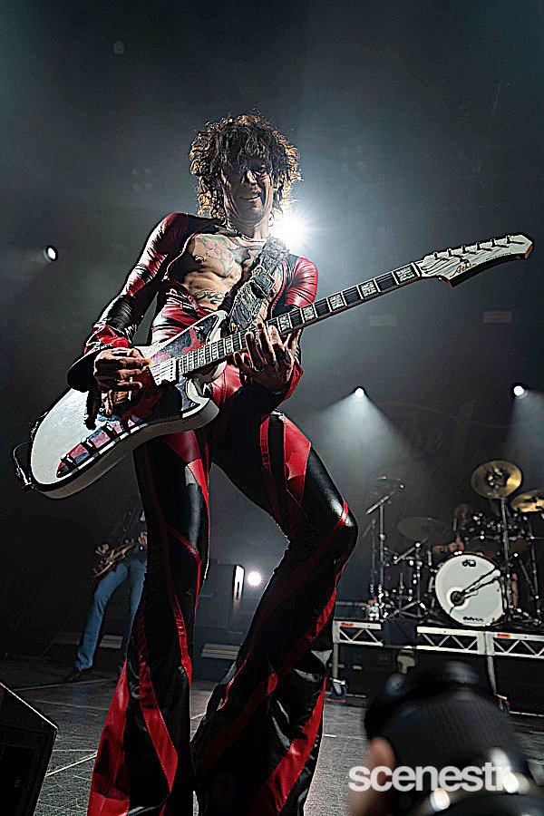 Photos: The Darkness - Hordern Pavilion, Sydney - 10 February, 2024