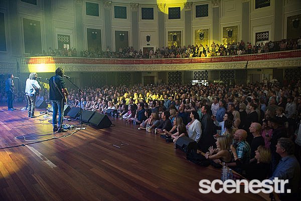 Photos: Young Care 10th Anniversary Benefit Concert - Brisbane City Hall - 10 October, 2015