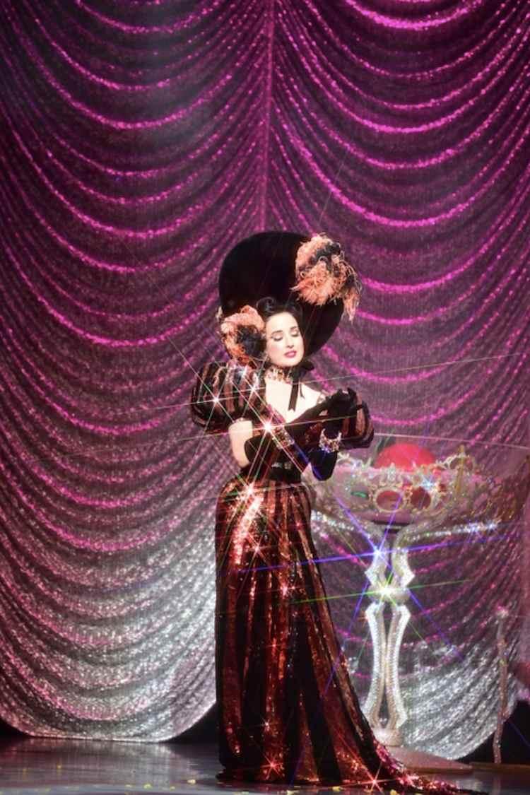 Dita Von Teese generic 1