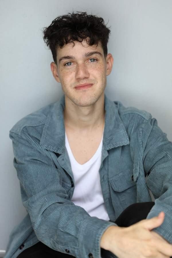 Owen Hasluck Blue1