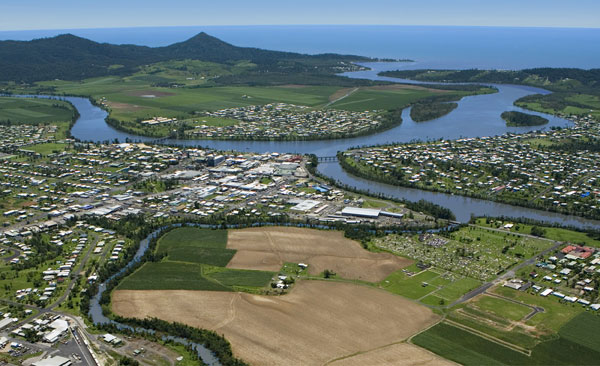 Innisfail-Overhead