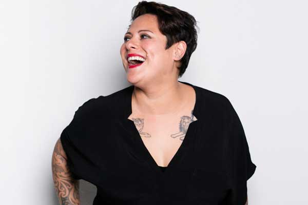 Anika Moa.2 11 16