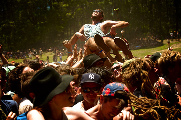 Falls Crowd