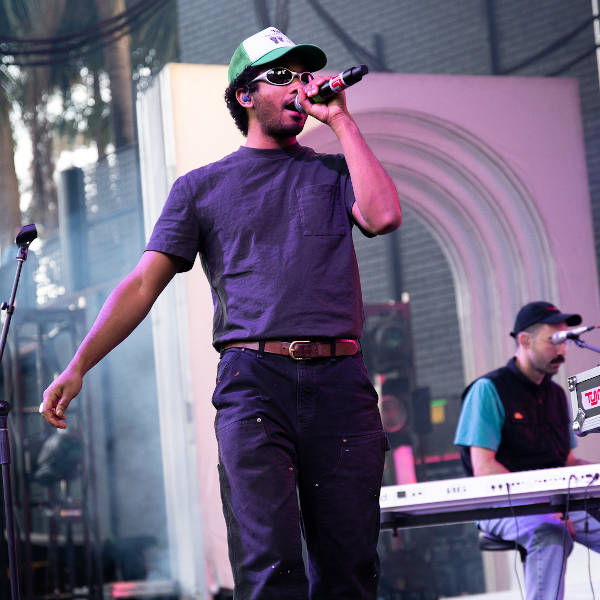 Toro y Moi