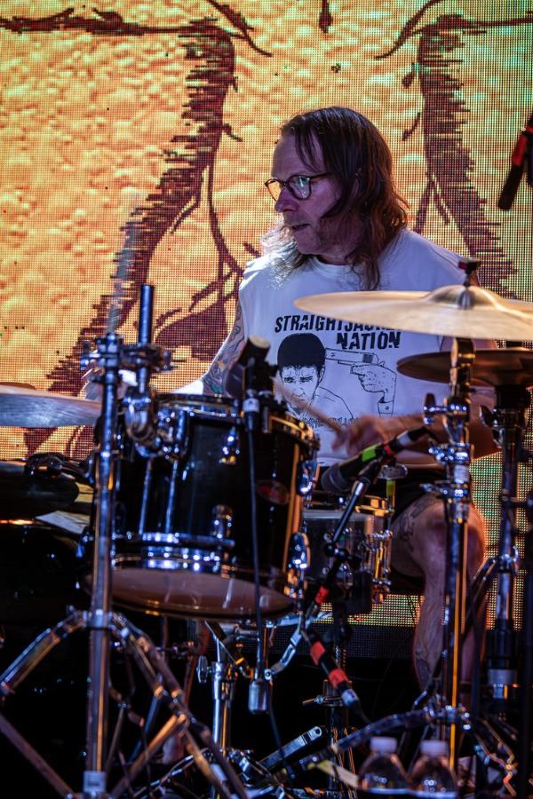 Frenzal Rhomb.4