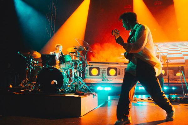 Glass Animals.2