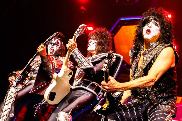 KISS.5