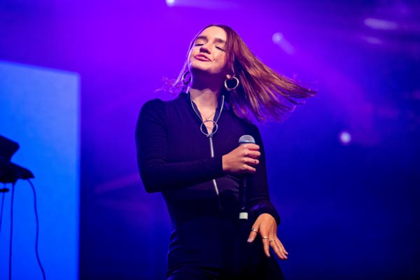 Eves Karydas
