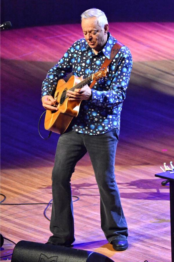 Tommy Emmanuel.5